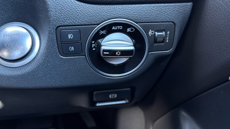 Mercedes-Benz GLA 220d 4Matic Sport Executive 5dr Auto Diesel Hatchback